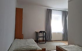 Ekonomiczne mieszkanie dla pracowników - Centrum, Faktury VAT